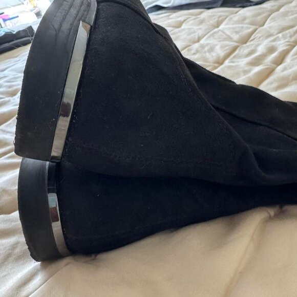 black knee high boots - Picture 4 of 5